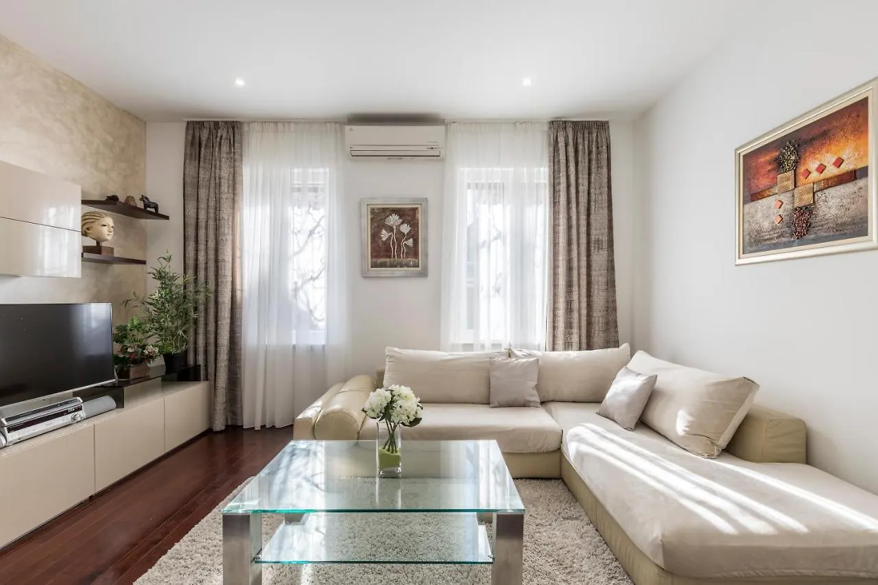 Villa Meri Very Central And Beautiful Apartment Spalato