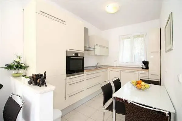 Villa Meri Very Central And Beautiful Apartment Spalato